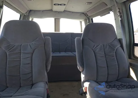 1999 GMC Savana Rv z USA, uszkodzony, nr VIN 1GDFG15M9X1098680